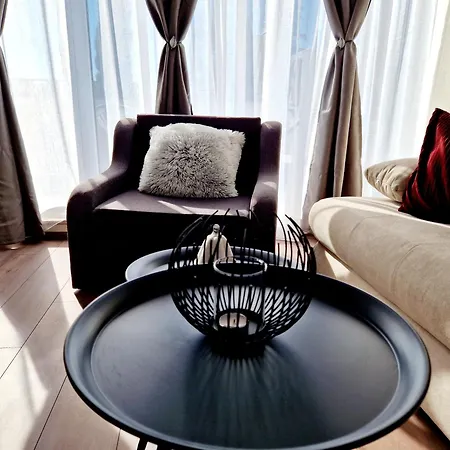 Papaya アパートホテル ヴァルナ