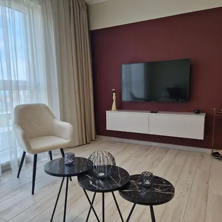 Papaya Apartahotel 4*