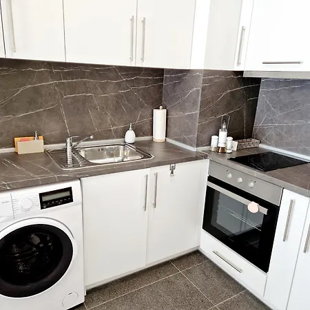 Papaya Апартхотел Варна