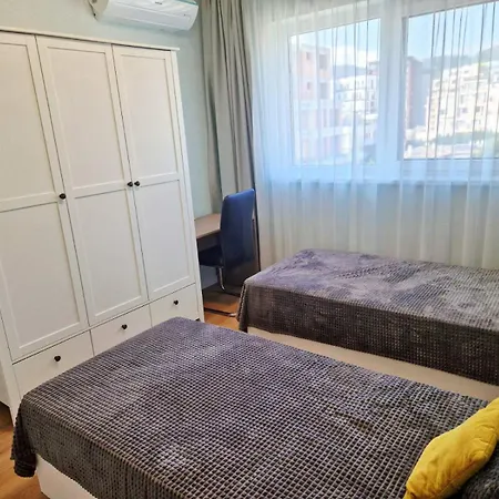 Aparthotel Papaya 4*