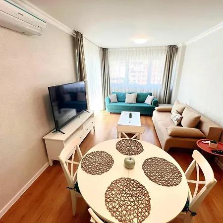 Papaya Aparthotel Varna